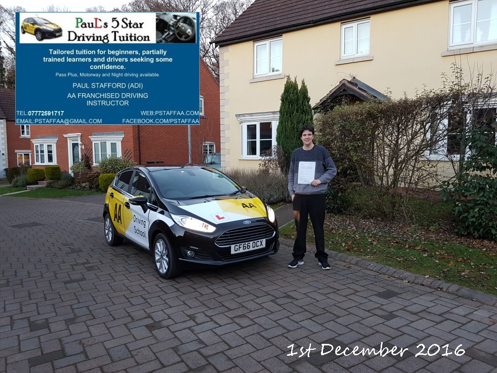 Test Pass Pupil Chris Davis with Paul's 5 star Driving Tuition